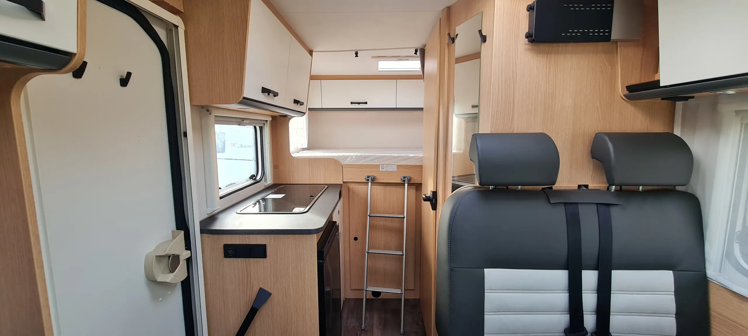 Image SUNLIGHT V 60 DESTOCKAGE 