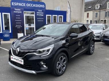 Voir le détail de l'offre de cette RENAULT Captur 1.3 TCe mild hybrid 140ch Techno de 2023 en vente à partir de 238.66 €  / mois