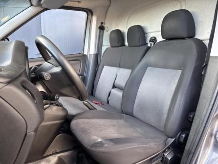 FIAT Doblo Cargo 1.3 Multijet 95ch Pack Professional Trio Nav E6 à vendre à Reims - Image n°10