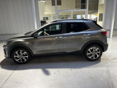 Voir le détail de l'offre de cette KIA Stonic 1.0 T-GDi 100ch GT Line de 2025 en vente à partir de 233.71 €  / mois