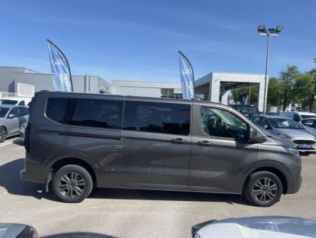 FORD Tourneo Custom 320 L2H1 2.0 EcoBlue 150ch Titanium à vendre à Beaune - Image n°4
