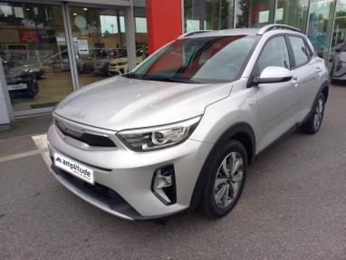 Voir le détail de l'offre de cette KIA Stonic 1.0 T-GDi 100ch Active de 2022 en vente à partir de 15 999 €