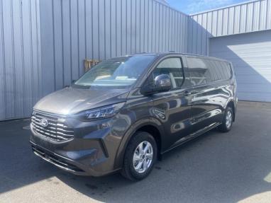 Voir le détail de l'offre de cette FORD Transit Custom Fg 320 L2H1 2.0 EcoBlue 150ch Limited de 2025 en vente à partir de 36 499 € 