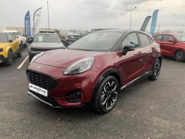 Voir le détail de l'offre de cette FORD Puma 1.0 Flexifuel 125ch S&S mHEV ST-Line X Vivid Ruby Edition de 2024 en vente à partir de 21 999 € 